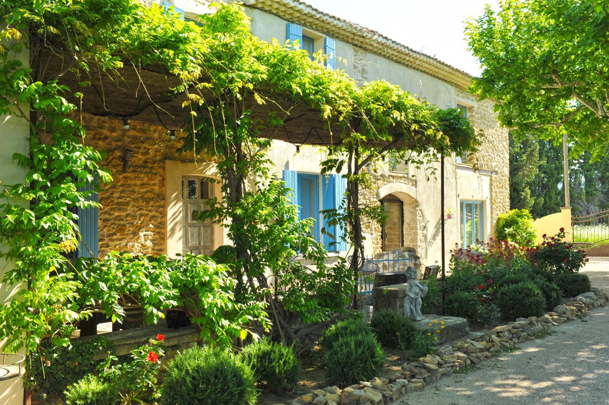 Le Mas Terre Des Anges Bed and Breakfast Sarrians Exterior foto